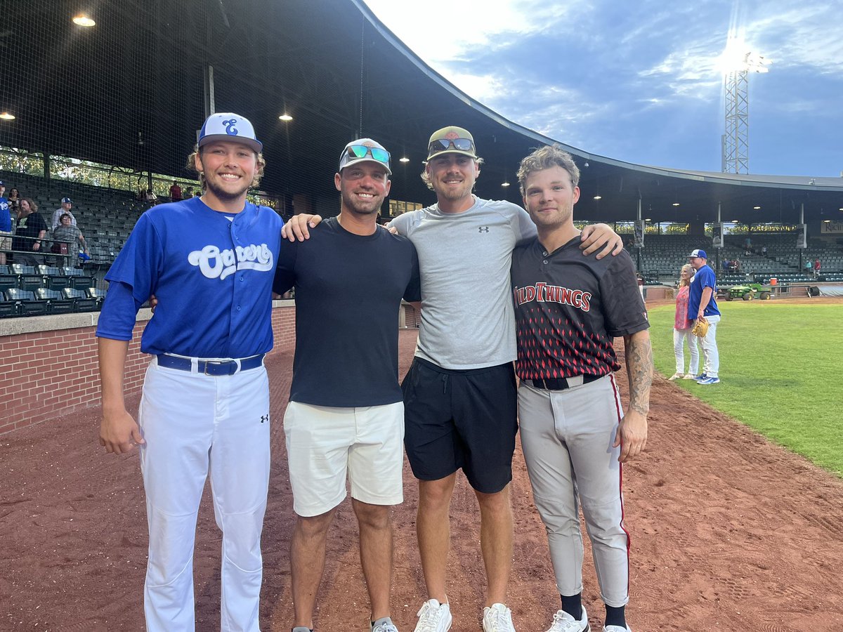 Evansville Purple Aces Baseball (@ueathleticsbase) on Twitter photo ๐๐ฐ๐ณ๐ฆ ๐ต๐ฉ๐ข๐ฏ ๐ข ๐๐ณ๐ฐ๐จ๐ณ๐ข๐ฎ ๐
When you become a Purple Ace, youโre family for life!
Just a couple members of the family, <a href="/jakobmeyer01/">Jakob Meyer</a> and <a href="/Evan_Berkey4/">Evan Berkey</a>, in action tonight at Bosse Field
โพ๏ธ #ForTheAces x #GUAC ๐ฅ ๐๐ฐ๐ณ๐ฆ ๐ต๐ฉ๐ข๐ฏ ๐ข ๐๐ณ๐ฐ๐จ๐ณ๐ข๐ฎ ๐
When you become a Purple Ace, youโre family for life!
Just a couple members of the family, <a href="/jakobmeyer01/">Jakob Meyer</a> and <a href="/Evan_Berkey4/">Evan Berkey</a>, in action tonight at Bosse Field
โพ๏ธ #ForTheAces x #GUAC ๐ฅ