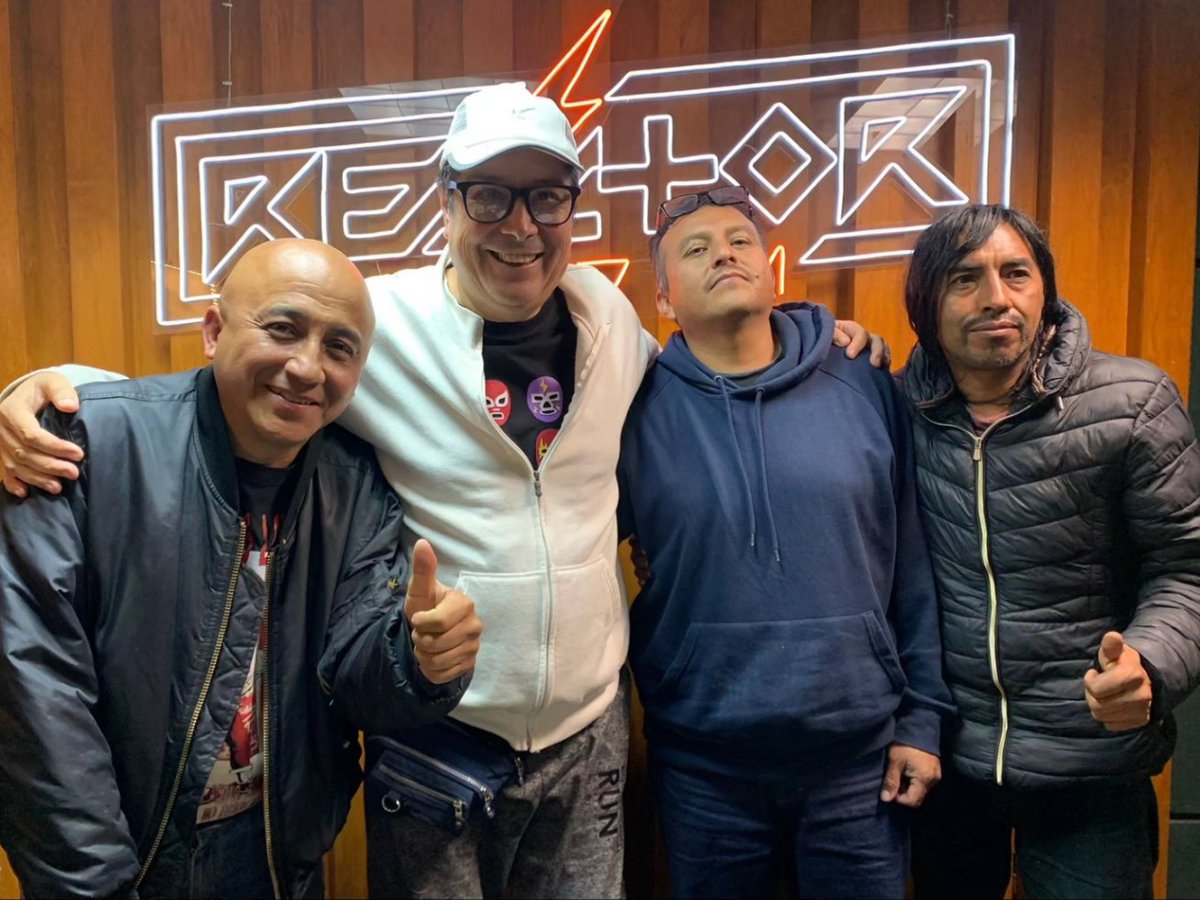 Reactor105's tweet photo. Un recuerdo de la entrevista que @RockJinete, @elomar_ze, @PacoMemoRock y @ratonmagico74 tuvieron con #CatarsisLiberada en @prestareactor 🎸✌️ https://t.co/apMRJCXCZ6