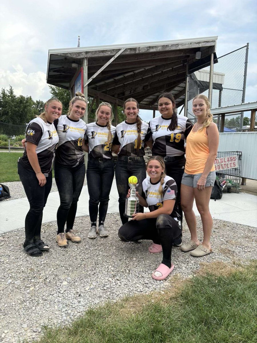 ‼️FRIENDS FOR LIFE‼️

Once a champion always a CHAMPION!
Friends for life!!!!

#GoBears🐻🥎
<a href="/BobLigouri/">Bob Ligouri</a>