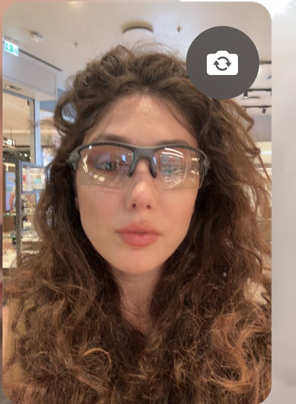 Cleopatra Sinns tweet media