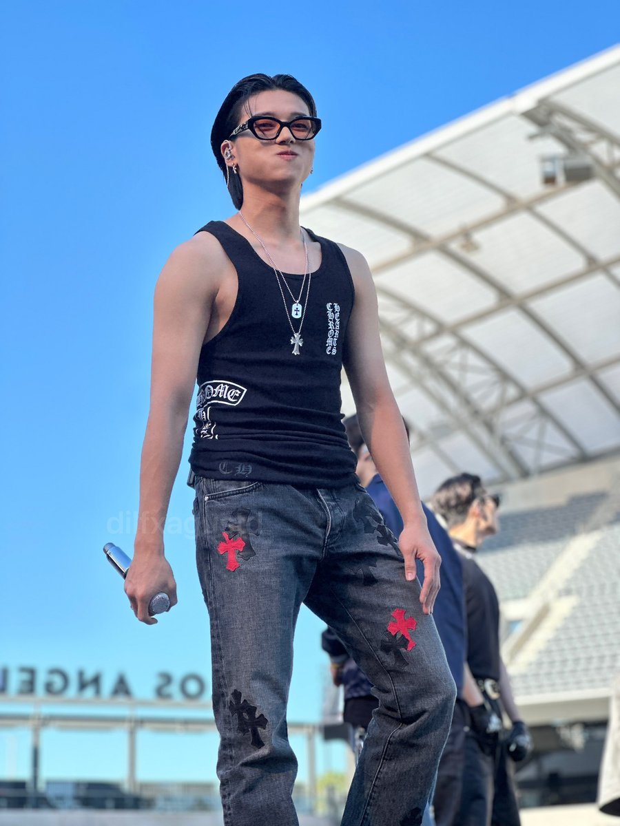 dilfxagustd's tweet photo. A cutie patootie 
#ATEEZinLA https://t.co/zKlEyeYHlp
