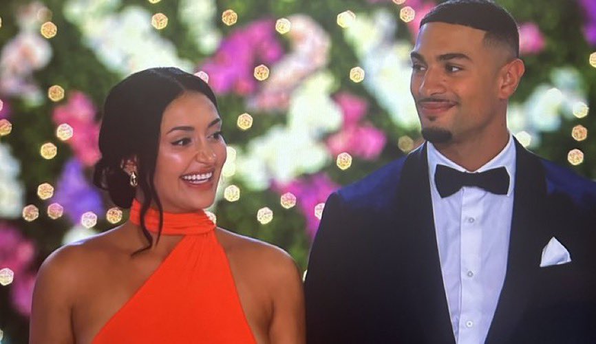 emilierrobb's tweet photo. They truly deserve the world, they are so perfect. Mileah till the end 🫶🏼✨ #loveislandusa https://t.co/8zT6uzxMLy
