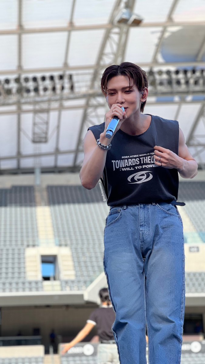 Ateez soundcheck Day 2 😭
#ATEEZinLA