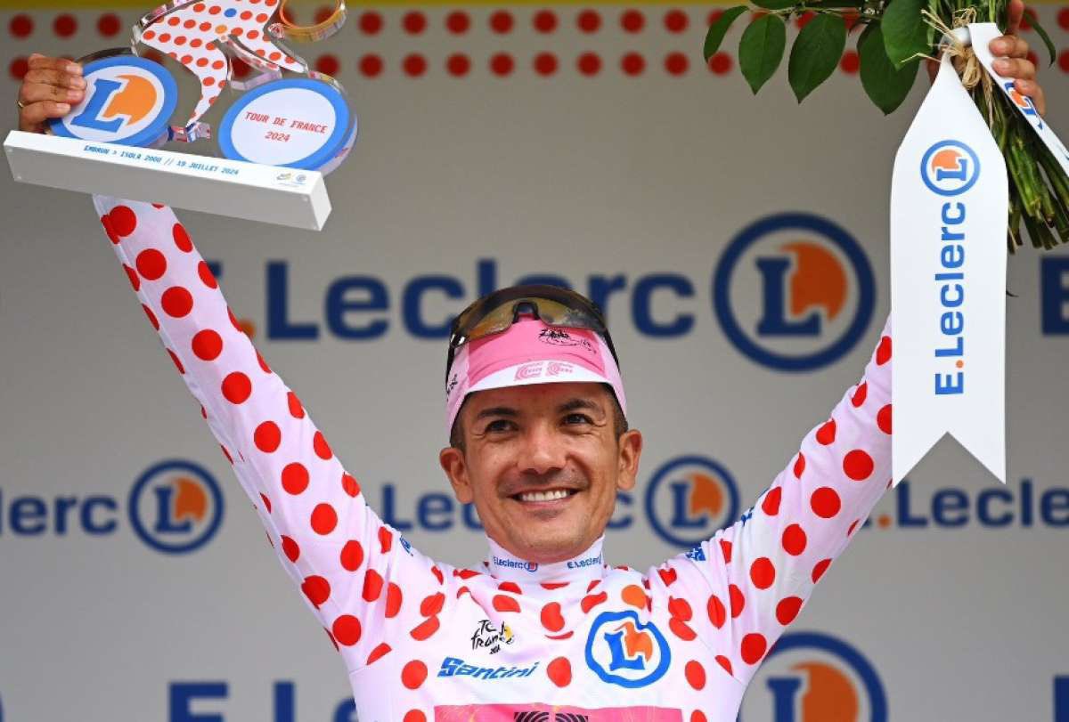 🏅 ¡Orgullo ecuatoriano en el Tour de Francia! 🚴‍♂️ 

Richard Carapaz se consagra como el rey de la montaña, ciclista más combativo y ganador de una etapa en esta edición. Además, vistió la maillot amarilla por una jornada. ¡Felicitaciones por estos logros históricos y por poner en