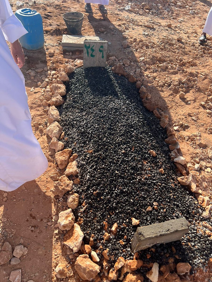 alshaj3ah's tweet photo. صور من دفن الشيخ محمد فرحان المعجل رحمه الله تعالى بمحافظة طريف 14/1/1446. https://t.co/E64nAqHePi