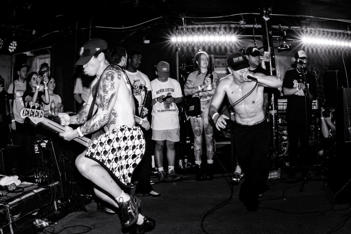 stellakelly🇻🇳 tweet media