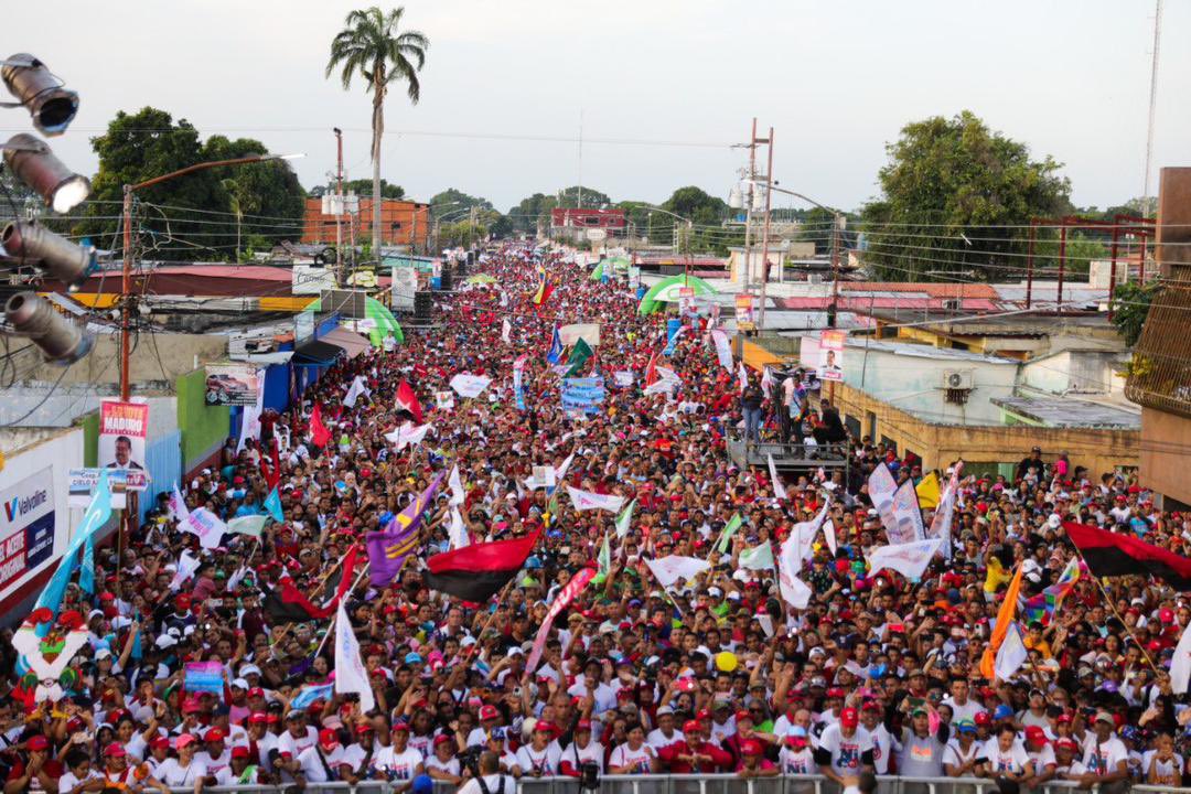 Barinas está viviendo un verdadero renacimiento revolucionario. Con el Arañero de Sabaneta, Hugo Chávez y el Conductor de Victorias, Nicolás Maduro, vamos el 28 de julio al triunfo de la Patria.