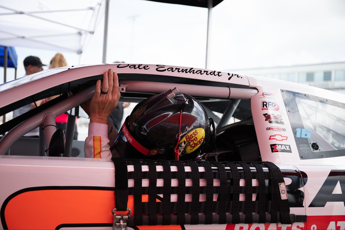 Hampton Heat ‘24

Thanks for racing with us <a href="/DaleJr/">Dale Earnhardt Jr.</a> 

<a href="/NASCARRegional/">NASCAR Regional</a> 
<a href="/LangleySpeedway/">Langley Speedway</a>