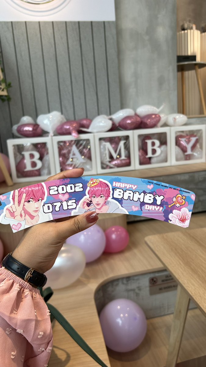 yoonyverse0809's tweet photo. Had a blast in #IntoYourHeartMY event yesterday. 

Thank you so much @SilverHoMY for hosting such great event and I still cant move on with Yataz singing W4L yesterday 🤣 

Thanks for sharing your freebies with me PLLIs 
See you in the next event!! https://t.co/uf80eCo8jT