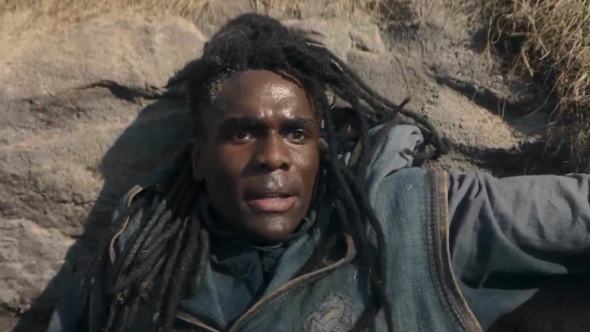 "¿Por qué huyes de mí? Yo soy tu nuevo dragón."
#HouseOfTheDragon