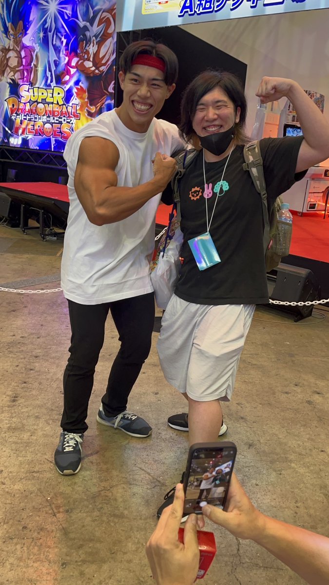lhhdhb1's tweet photo. 日本一決定戦お疲れ様でした
キリクに会えてガチ泣きしちゃいましたセレブチャンとの飲み会もすっごく楽しかったです最高の思い出になりました✨ドラヒはサ終しますがまたダイバーズ頑張りましょうキリクコウペイコンビサイコー！！ https://t.co/OPcigHzog5
