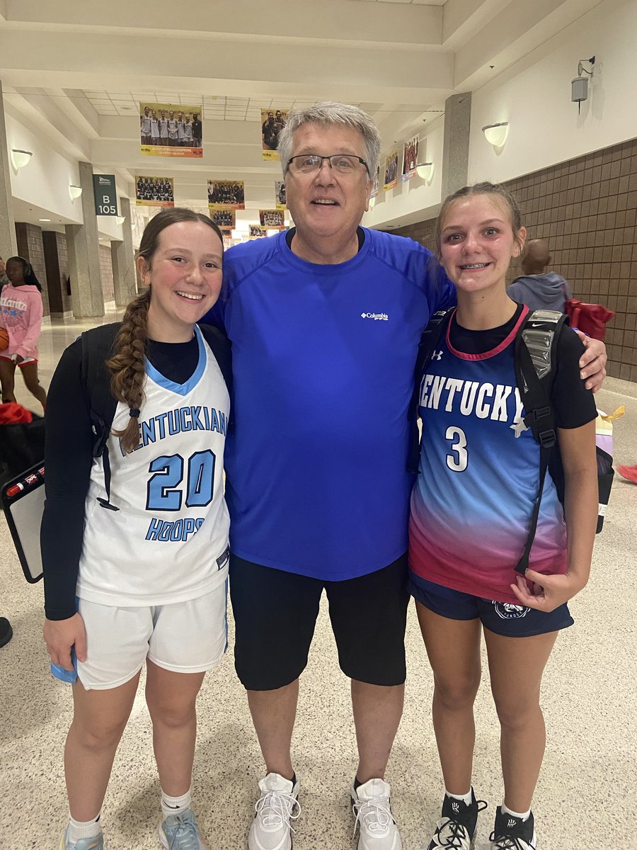 Look who I found walking the halls at the National Championship not one but 2 Lady Chargers!!