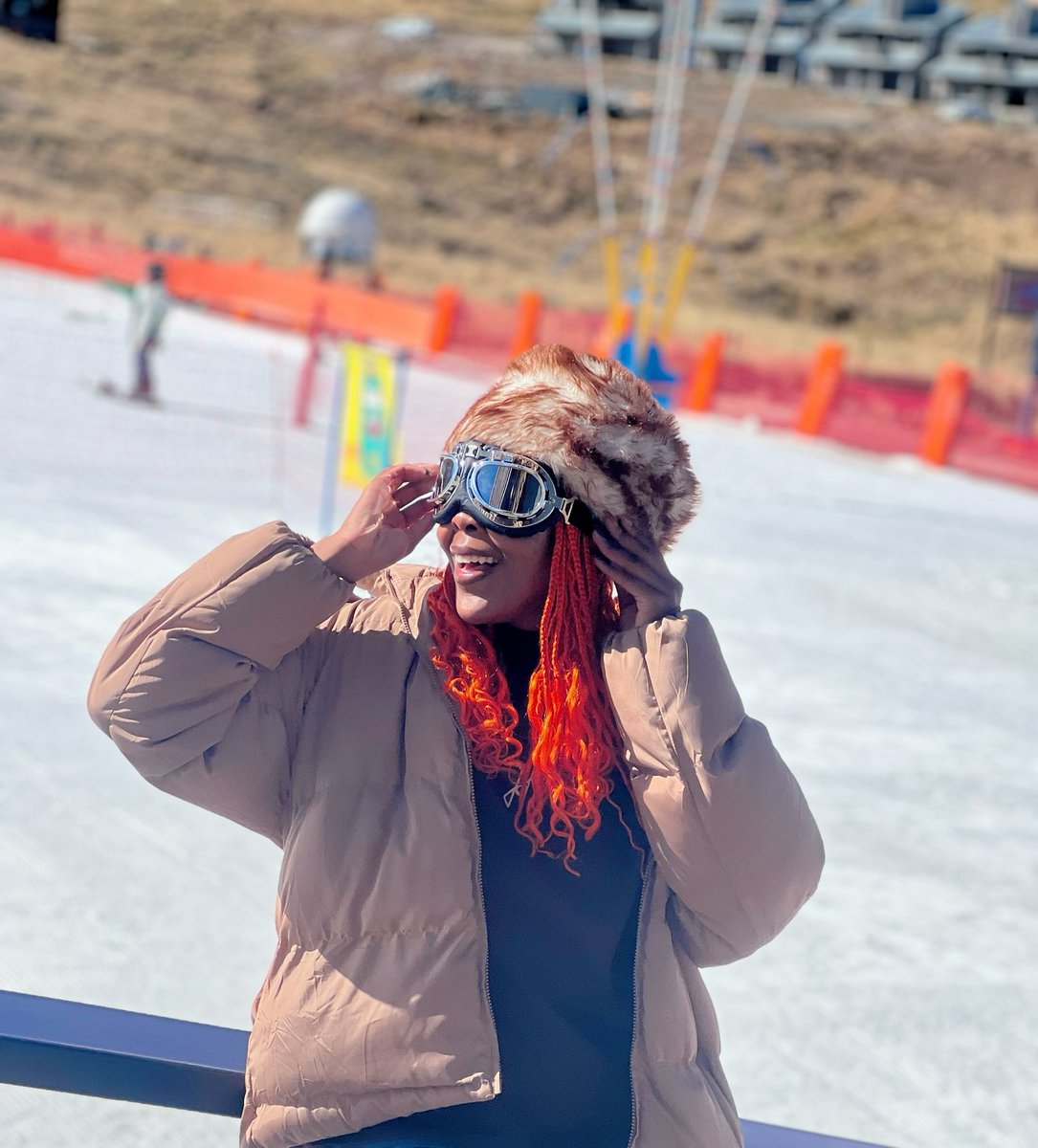 Dcitrouille's tweet photo. Went to play .
@SkiAfriski
#bumskating #bumski #afriski #explorelesotho #lesotho https://t.co/YwgxwXhOfb