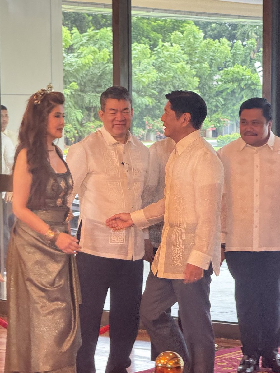 Our President <a href="/bongbongmarcos/">Bongbong Marcos</a> patuloy po kaming nasa likod mo naka supporta sayo mahal namin Pangulo PBBM ❤️🇵🇭✌️

BAGONG PILIPINAS
#SONA2024