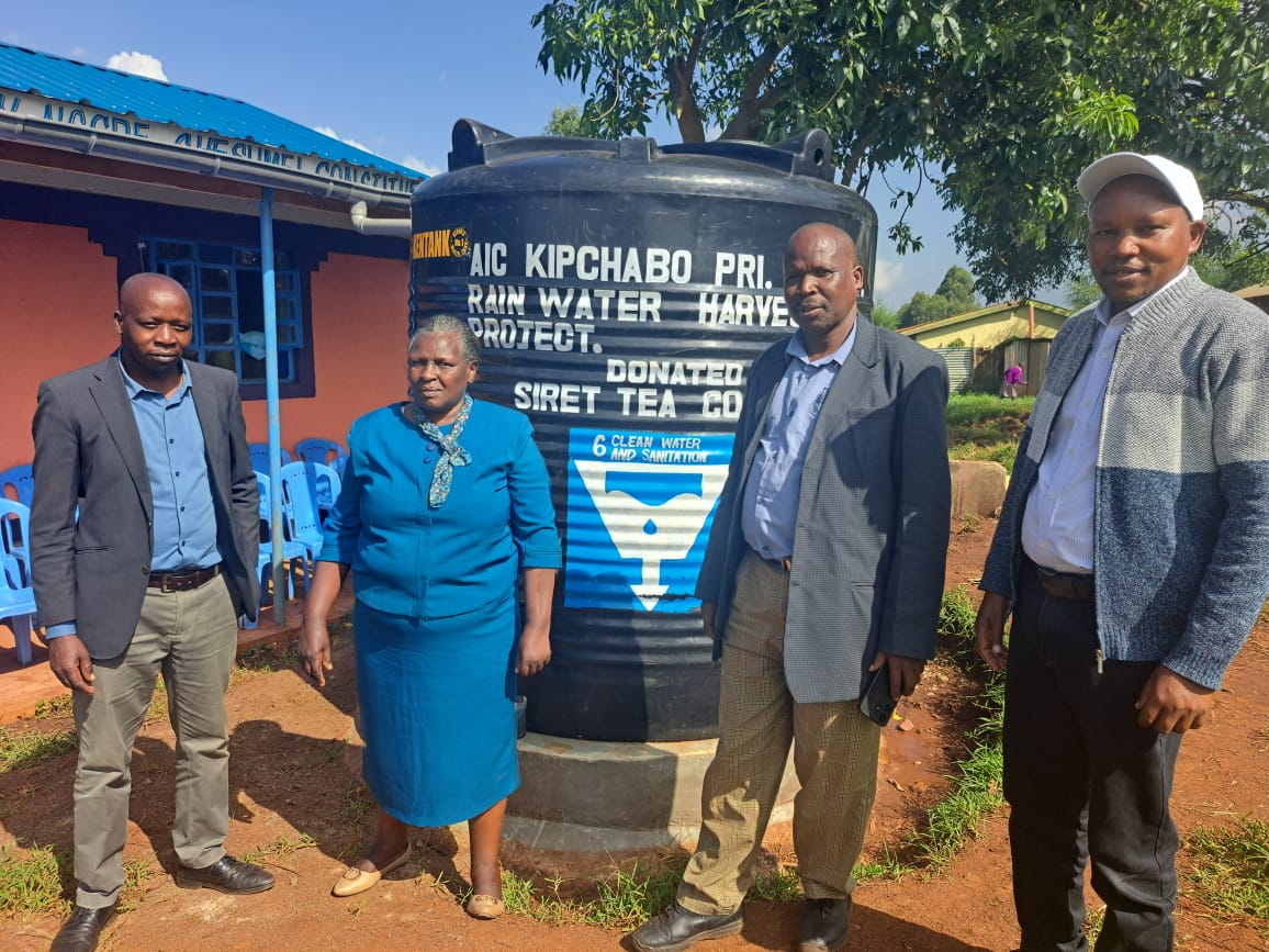 Siret Tea Company installed and handed over a Rain water harvesting system and hand washing stations to AIC Kipchabo Primary School to help promote access to water in the school.

#EPK #EasternProduceKenya #SDG6