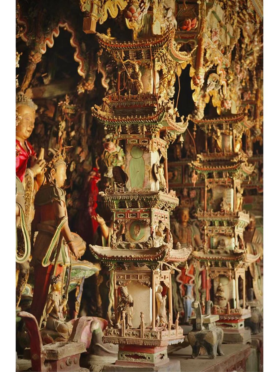 The Xiao Xi Tian Temple on the Fenghuang Mountain, Linfen City