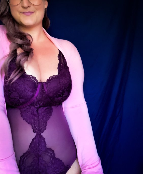 RT if you want to see more https://t.co/IE3TqB0g3m<a href="/tag/newprofilepic"class="tags"><span>#newprofilepic</span></a>