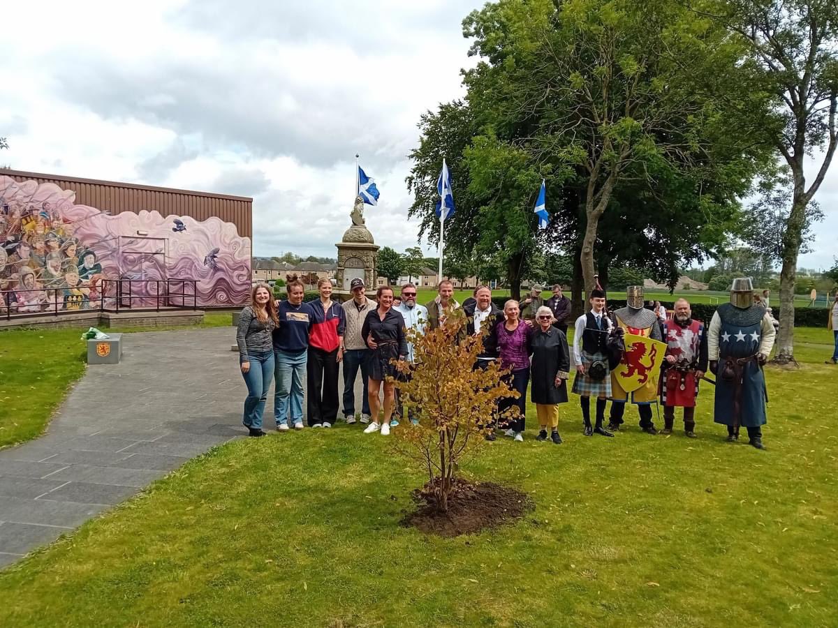 afcwull's tweet photo. Planting of the katsurra cotton candy dollar tree @Fluffy_LeMonde by the descendants of Robert Dollar one of Falkirks most famous sons https://t.co/AexhVvKs4E