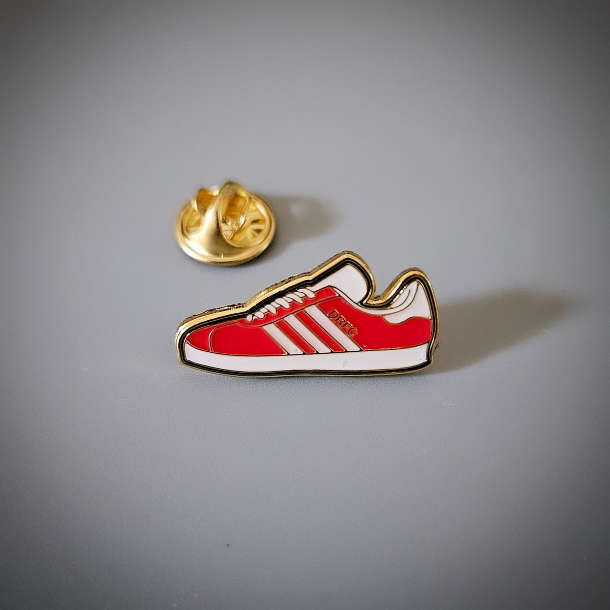 onestopbadges's tweet image. Soft Enamel Badges

#custompin 
#pinbadges
#pinit 
#enamelpins
#pins
#pincollection 
#badges