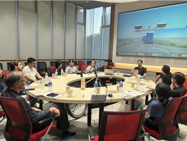 Шестидесятилетний иностранный профессор проехал более 10 тысяч км на велосипеде до Китая
russian.people.com.cn/n3/2024/0722/c…