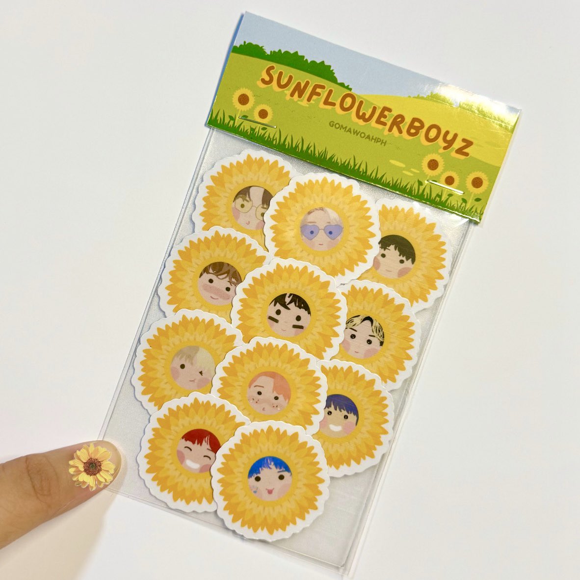 gomawoahph's tweet image. ₊⊹🌻‧₊˚ ⋅ ⩩ sunflowerboyz

get this set of sunflower stickers at #TheBScribblesSociety

pre-order for pick-up
🌤️ 07/15 - 07/26
🗓️ 08/04 @ mabuhay tea house
🛒 bit.ly/3y57sUv

for non-attendees who want to order, send us a dm ♡
