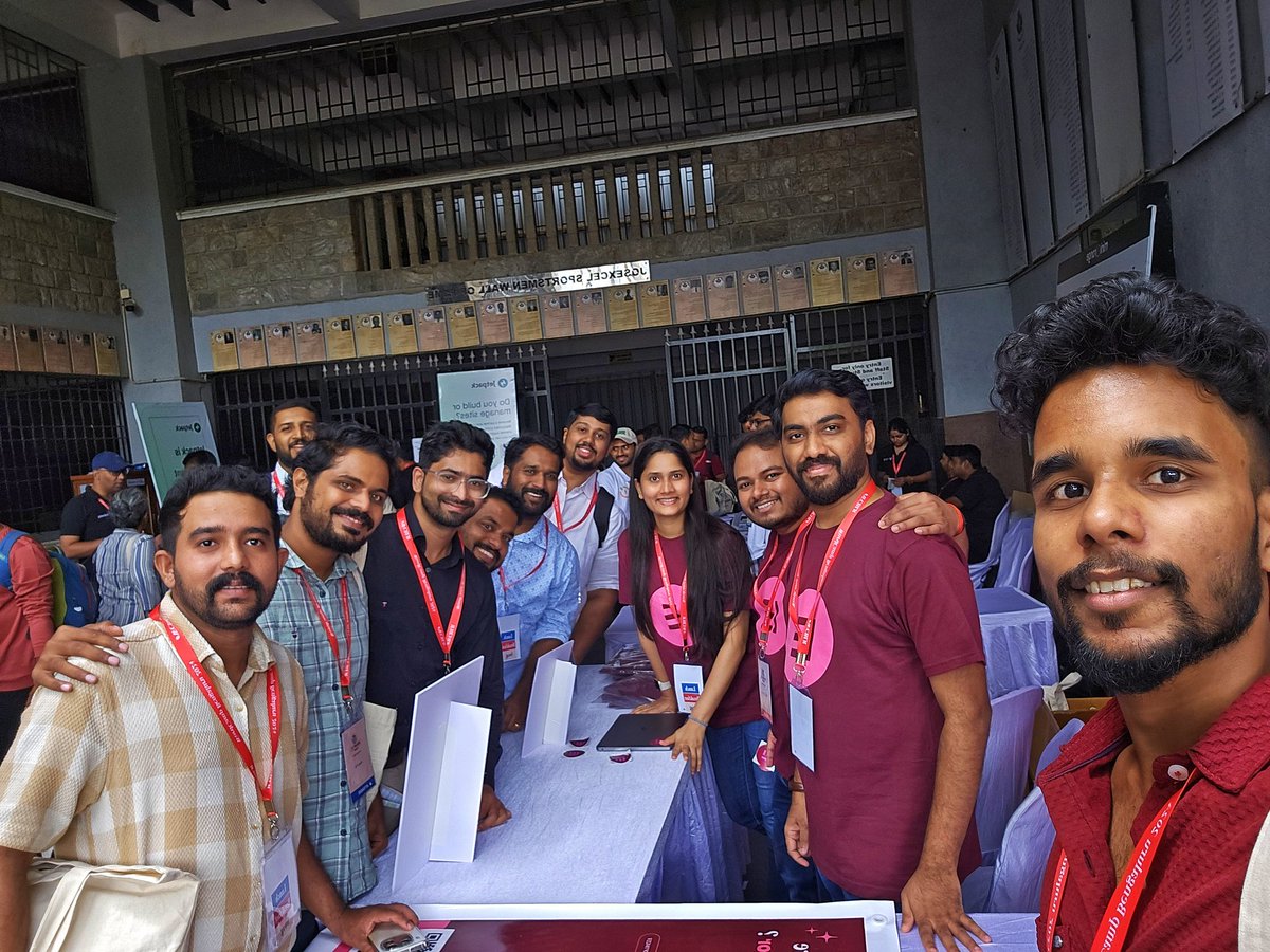vishnuchandra__'s tweet photo. Wordpress calicut team with @elemntor
@WPKerala @wpkozhikode @BengaluruWP
#wpbangalore #wordcamp #wpblr @wordpress https://t.co/3TDl7mEedv