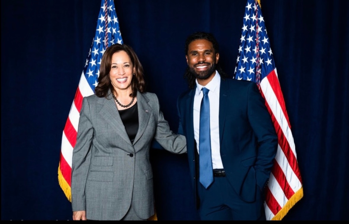 Jesse Elijah Johnson (@repjessejohnson) on Twitter photo Thank you President <a href="/JoeBiden/">Joe Biden</a> for your leadership & decision to step aside as the nominee for the good of the country. We do need to defeat Donald Trump and Project 2025 in Nov providing a vision that is forward thinking, innovative & justice-based. Onward <a href="/VP/">Vice President JD Vance</a> Kamala Harris. VOTE Thank you President <a href="/JoeBiden/">Joe Biden</a> for your leadership & decision to step aside as the nominee for the good of the country. We do need to defeat Donald Trump and Project 2025 in Nov providing a vision that is forward thinking, innovative & justice-based. Onward <a href="/VP/">Vice President JD Vance</a> Kamala Harris. VOTE
