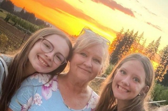 Tina Clark tweet media