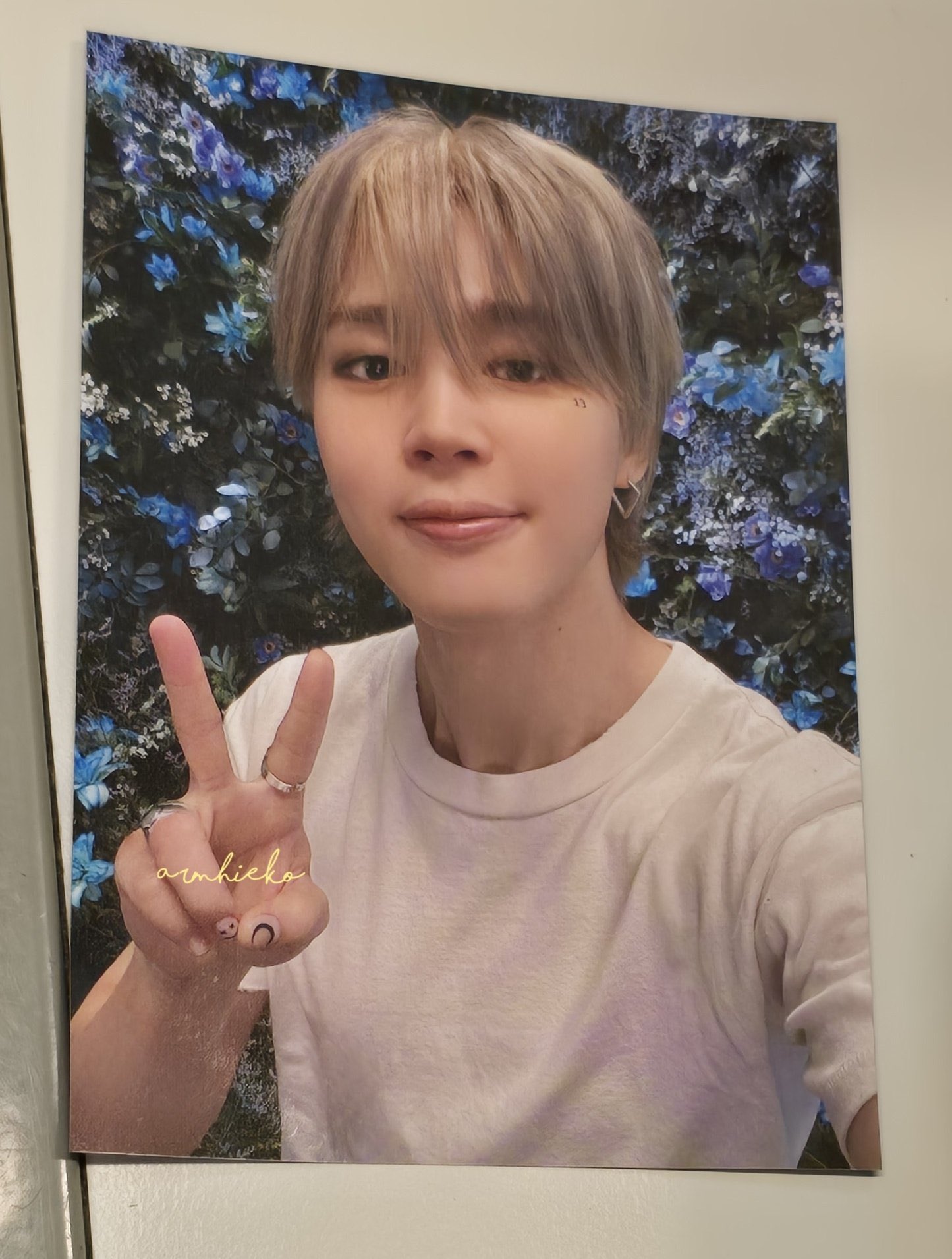j )⁷ on X: 