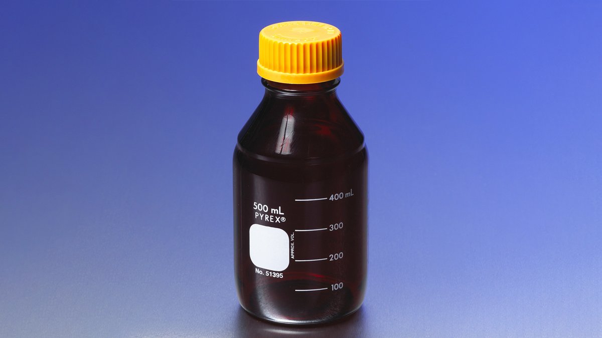 CorningLS_Japan's tweet image. 夏のPYREXキャンペーンの新ラインナップ その１
広口メジュームびん(茶)(51395シリーズ)

光活性の低い着色ガラスを使った頑丈なボトルで、光線に敏感な材料の保存・輸送にお薦めです。

▼詳しくはこちら▼
ecatalog.corning.com/life-sciences/…

#Corning #PYREX