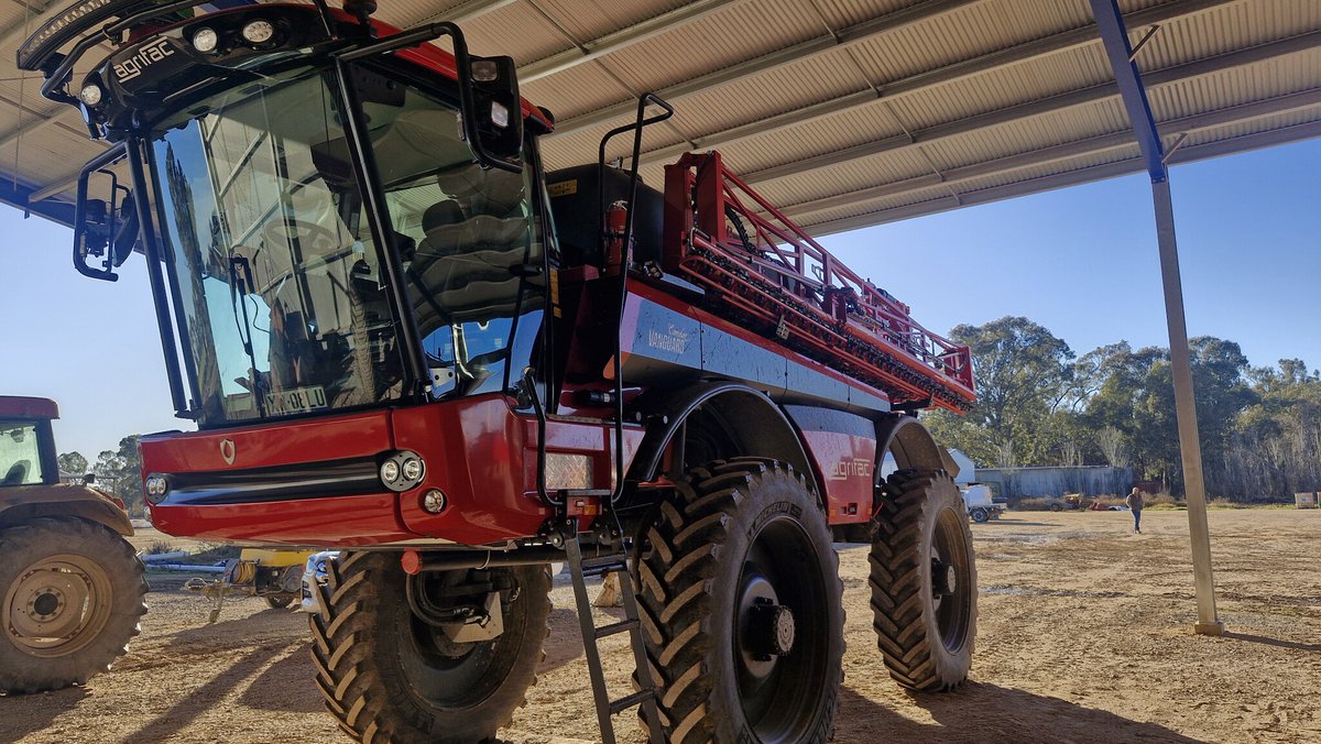 🚜🛰️ This client's Agrifac Vanguard is now steered by SolSteer. At Ag Tech and Machine, we're committed to providing the support and technology needed to enhance farming operations. 🌱🔧
#AgTech #SmartFarming #SolSteer #SustainableAgriculture #FarmingSupport #FutureOfFarming