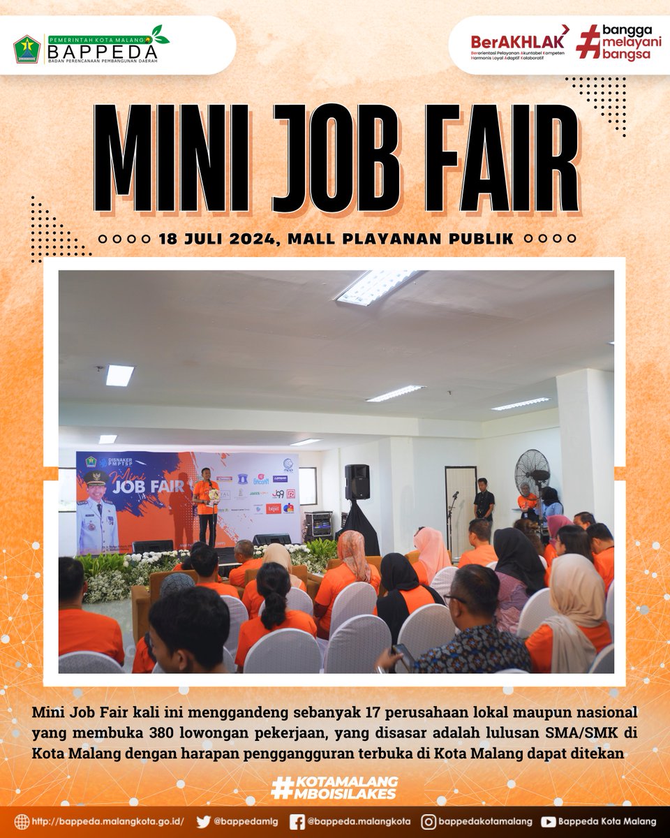 bappedamlg's tweet photo. #NawakNgalam &amp; #NawakPerencana
Kepala Badan Perencanaan Pembangunan Daerah menghadiri kegiatan Mini Job Fair bertempat di Mall Pelayanan Publik, Mini Job Fair menggandeng sebanyak 17 perusahaan lokal maupun nasional membuka 380 lowongan pekerjaan
#Pemkotmalang
#Bappeda https://t.co/hMdlO9KRTT