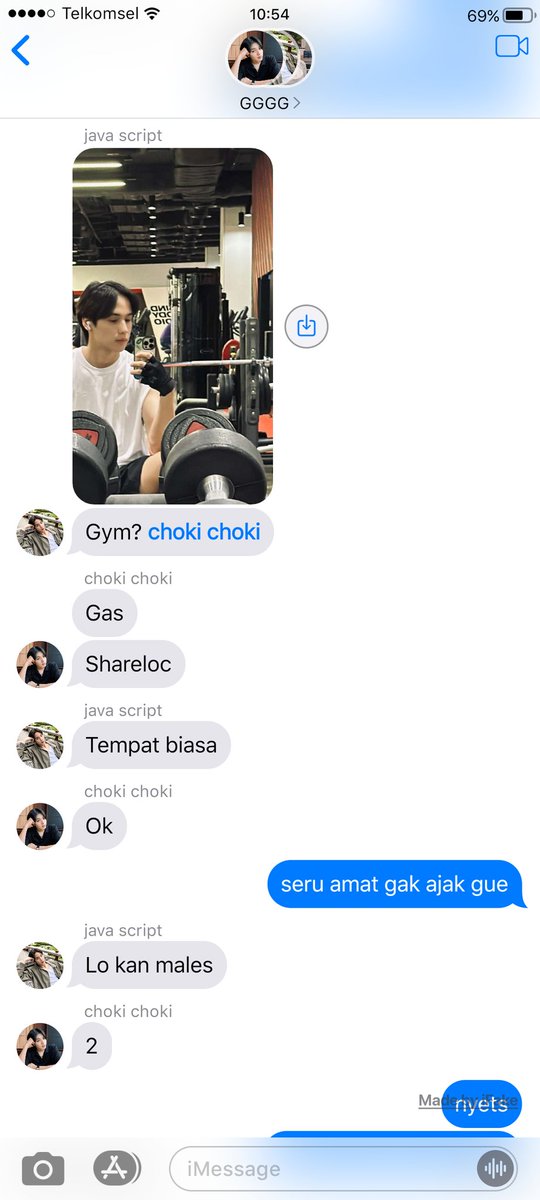 JAOYlNG's tweet photo. ㅤ
a few tweets au wherein jaoying terjebak di tengah-tengah java dan chokun, yang gila gym.
ㅤ https://t.co/joSX43p4O3