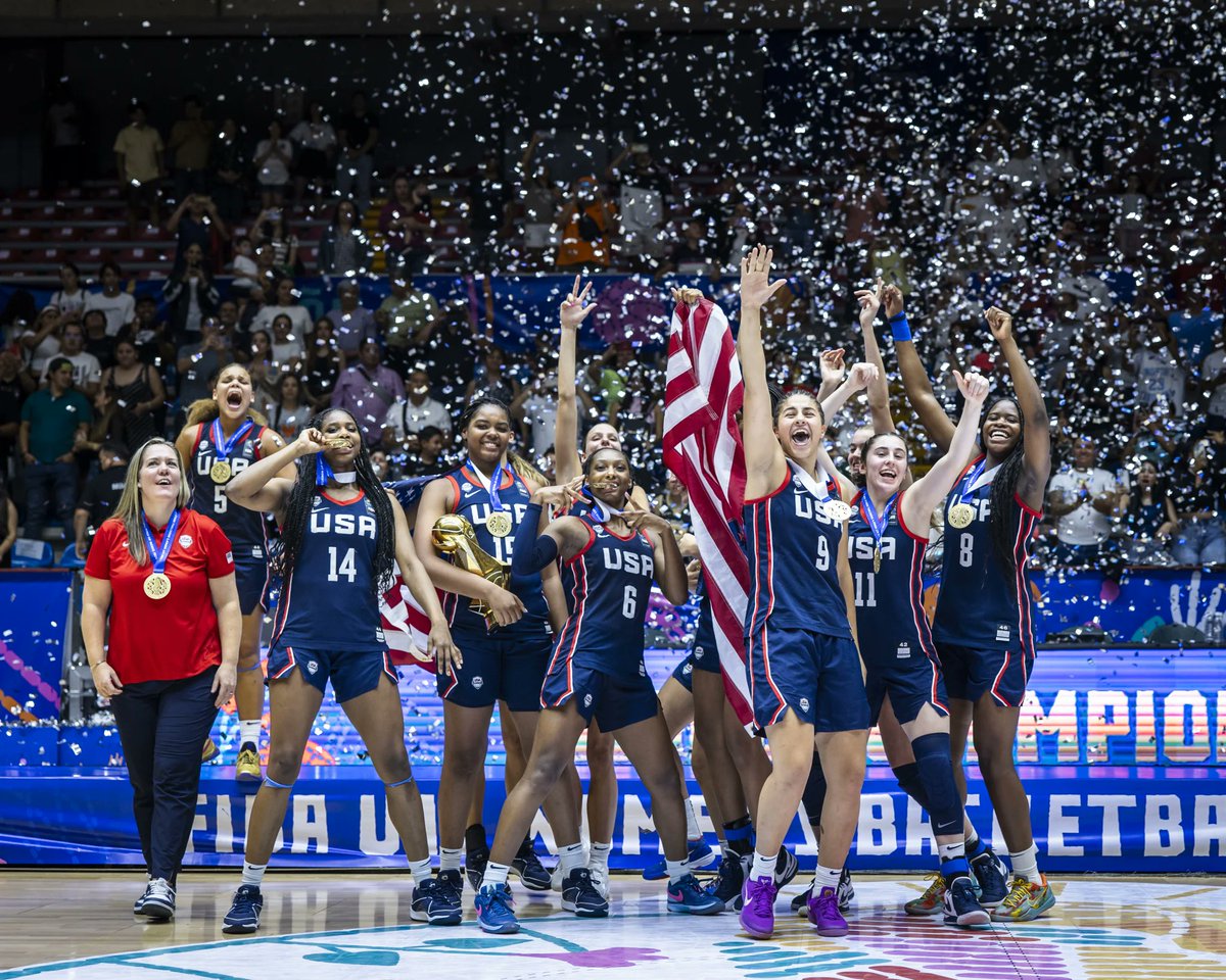 On top of the World! 🥇

🇺🇸 #USABWU17 x #FIBAU17