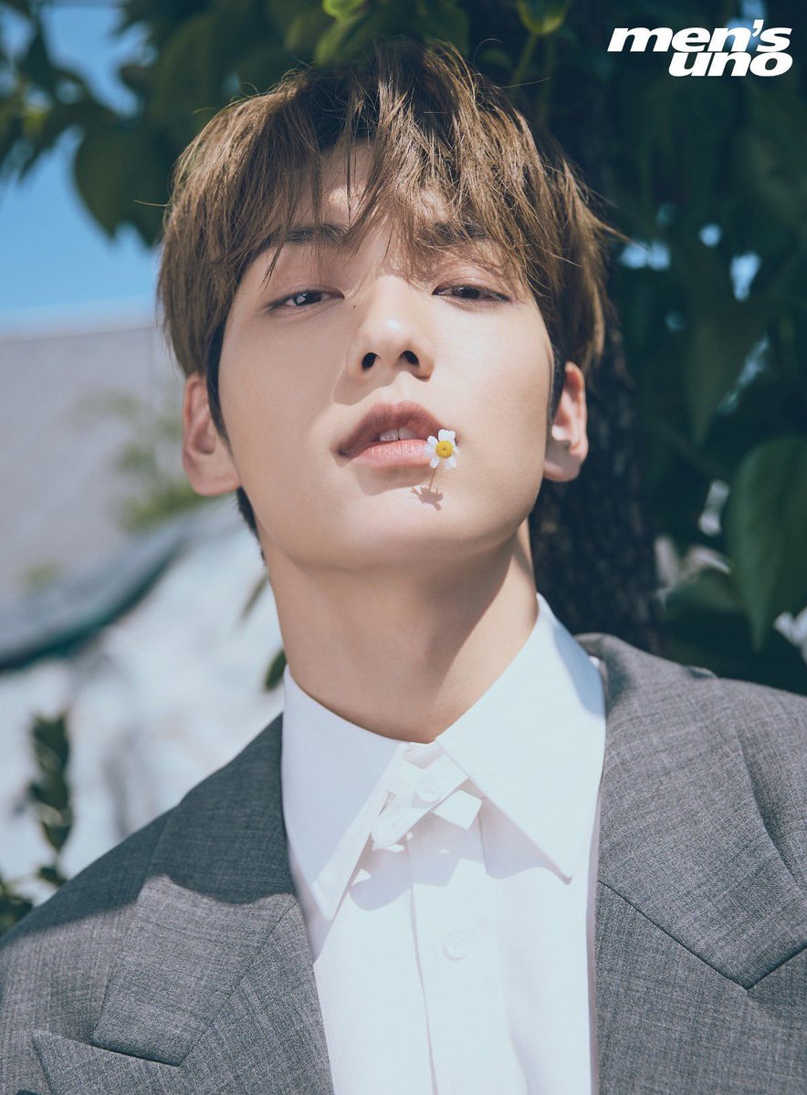 translatingTXT's tweet photo. men’s uno weibo - #soobin

@TXT_members @TXT_bighit https://t.co/OfLE1mXL7b