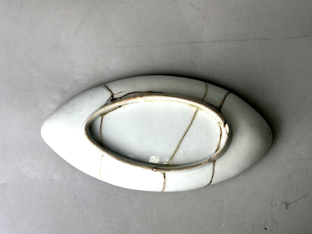 hareitiba's tweet photo. Dish
Plate
ovalplate
kintsugi
#japaneseantique #ovalplate #kintsugi https://t.co/yl3vO4tPRO
