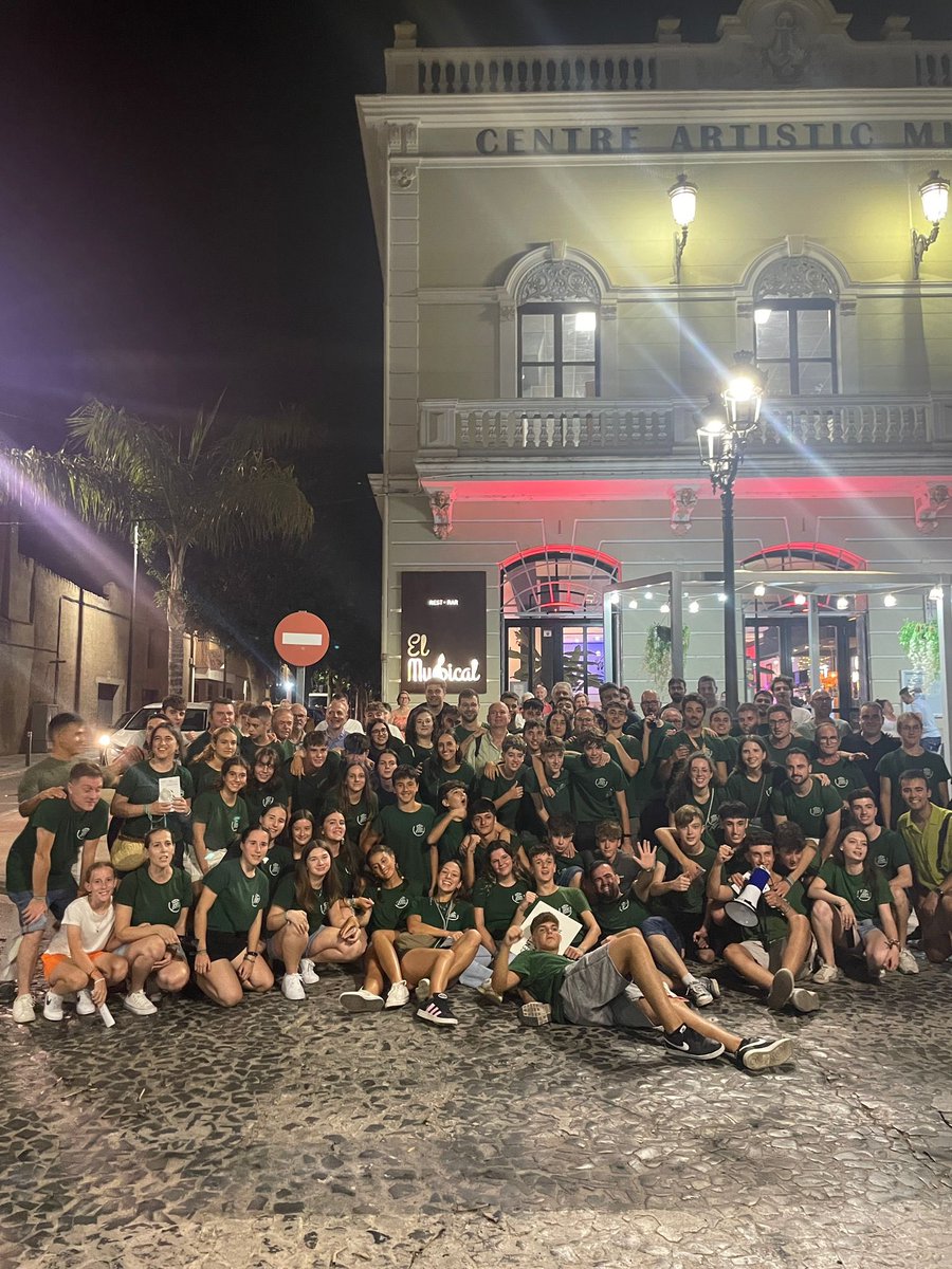 AytoMoncada's tweet image. 👏🎼 Enhorabona a @CAMMoncada gran actuació i merescut premi al Certamen Internacional de Bandes de Música de València