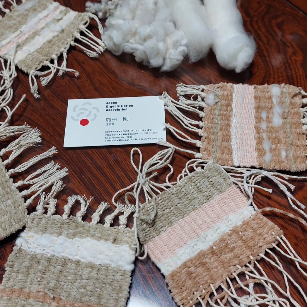 moemore's tweet image. 「和綿とオーガニックコットンでコースター」、作りましたよ😃💕
***フェアトレード夏休み企画、メイドインアースの前田代表が講師で出前授業***ふわふわで可愛い「コースター」が出来上がりました！
#田中惣一商店
#刃物専門店
#フェアトレードショップ
#メイドインアース