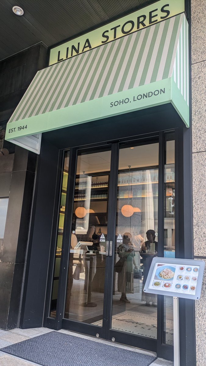 blaurelmahi20's tweet photo. #モネアンドフレンズアライブ コラボメニューのある #linastores でランチ❤️
私はレモンクリームパスタ😁
美味しかった❤️ https://t.co/7xSJP6HYeT