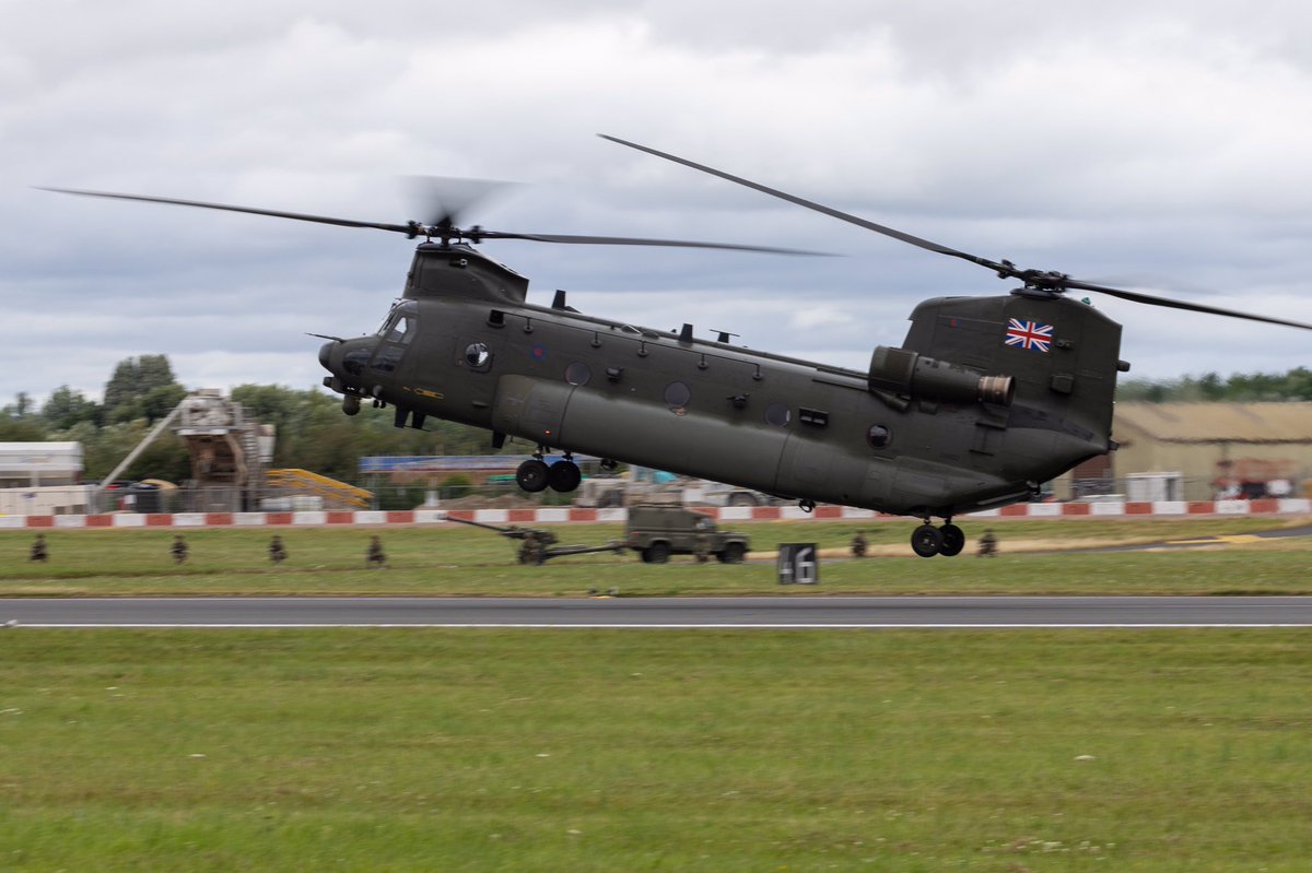 RAF Chinook Role Demonstration Team 2024 tweet media