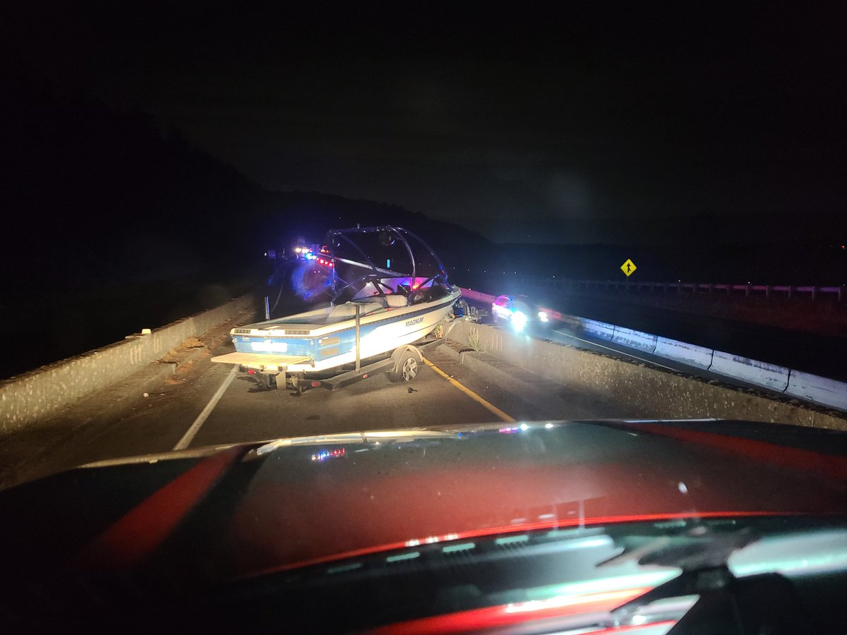 Corbett Fire tweet media