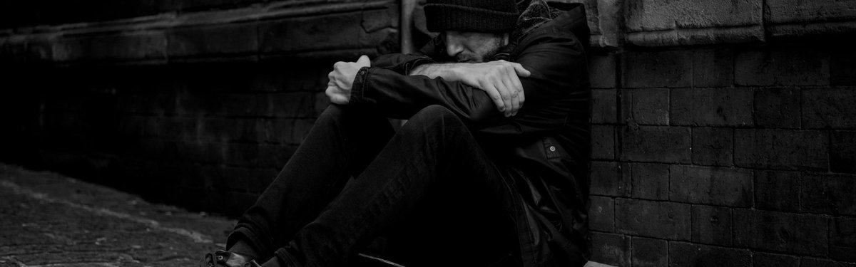 #LeedsStreetSupport

If U see someone #RoughSleeping do U
✳️walk on by with little thought
✳️interact with a negative look 
✳️offer a nod of acknowledgment

We all have struggles but U can give HOPE 

#SupportChange &amp; tell thestreetlink.org.uk who will alert local services