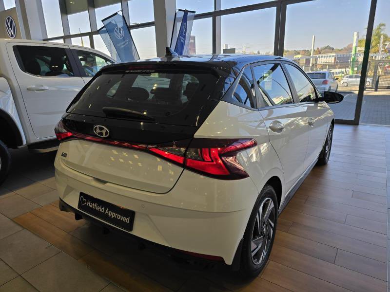 iam_kea_'s tweet photo. 2023 Hyundai i20 1.2 Fluid For Sale
R 279 950
R 5 158 p/m
32 500 km

#QueenModjadjiMzansi #IzinganeZesthembu https://t.co/rHTzXaxymI