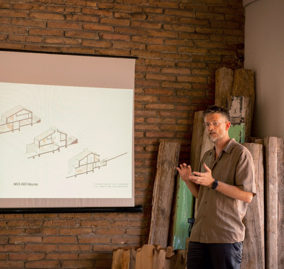RISE_D_S's tweet image. Inspired by a recent talk we took part in Barcelona on material reuse and low-impact architecture. Shared our retrofitting projects and commitment to repurposing materials. Excited to integrate more recycled elements in future designs. #MaterialReuse #RetrofitDesign