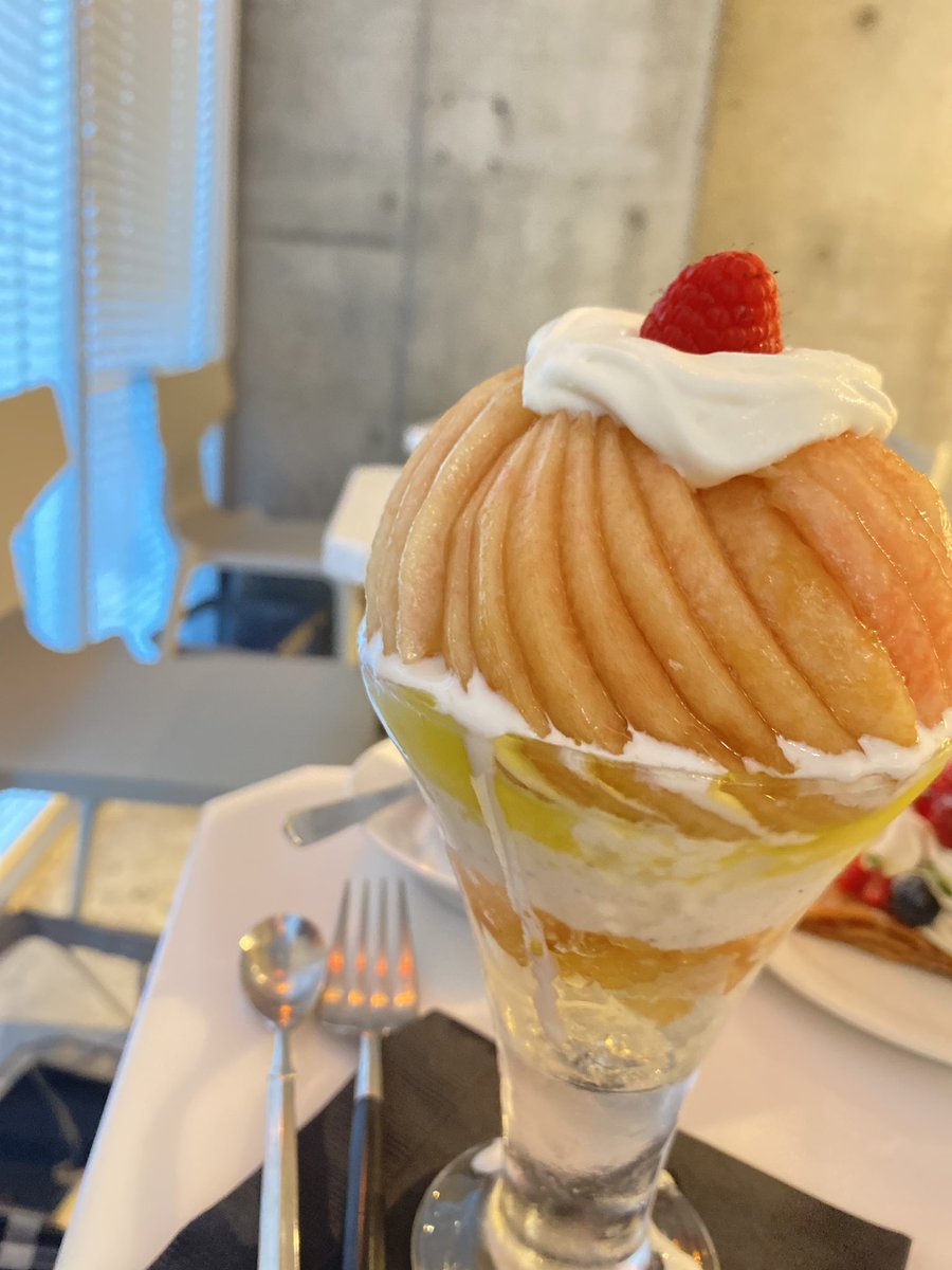 lotus0branc's tweet photo. 週末の美味しい記憶
一年前と比べると本当に自分勝手で奔放になったと思う。いつもありがとうございます https://t.co/ZSpBJimmrG