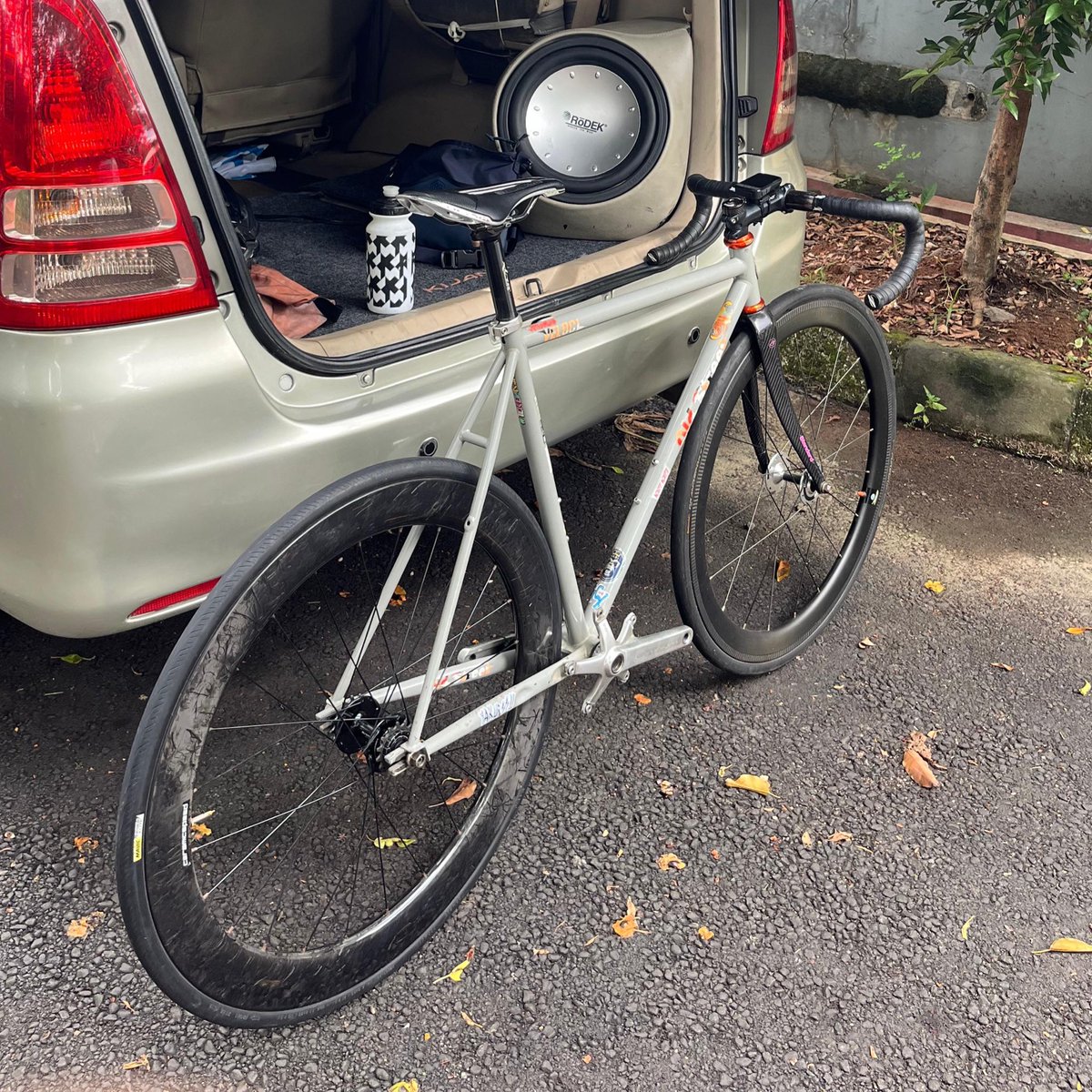 ꐔꑀꁲ-ꈵꌈꌅꈜꑀ tweet media