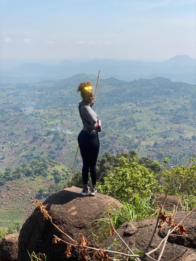 views999's tweet photo. 🤩@RaisingTeensUg goes beyond advocating for menstrual dignity and empowering girls, they also showcase Uganda's beauty through initiatives like #Hike4GirlsUg, promoting tourism and celebrating the country's splendor!
#RTUAt10 https://t.co/555g3nP8Ph