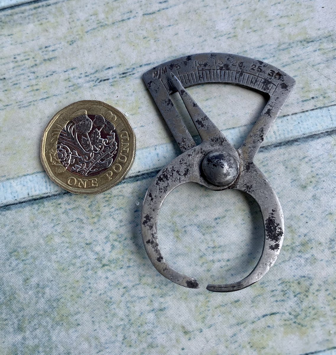 2016industrial's tweet photo. I purchased this old Caliper online. As the actress once said to the vicar โI think I expected Biggerโ ๐คฃ๐คฃ๐คฃ #oldtool #vintagetools #workshop #restoration https://t.co/NmEADpmpMn