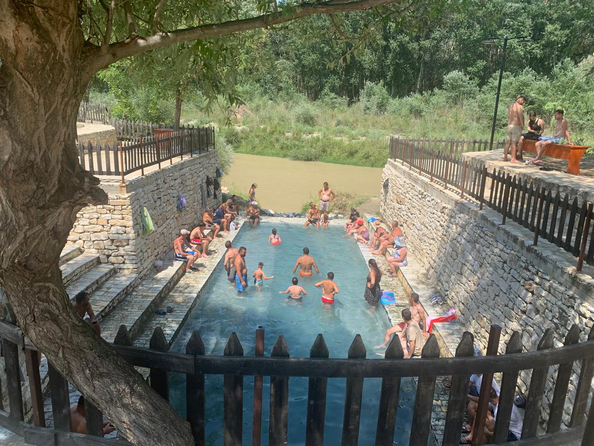 KleinMuci's tweet photo. Good memories

A warm experience on the cold, sulphur-rich waters of #Dimal Baths https://t.co/6AtZfql69k