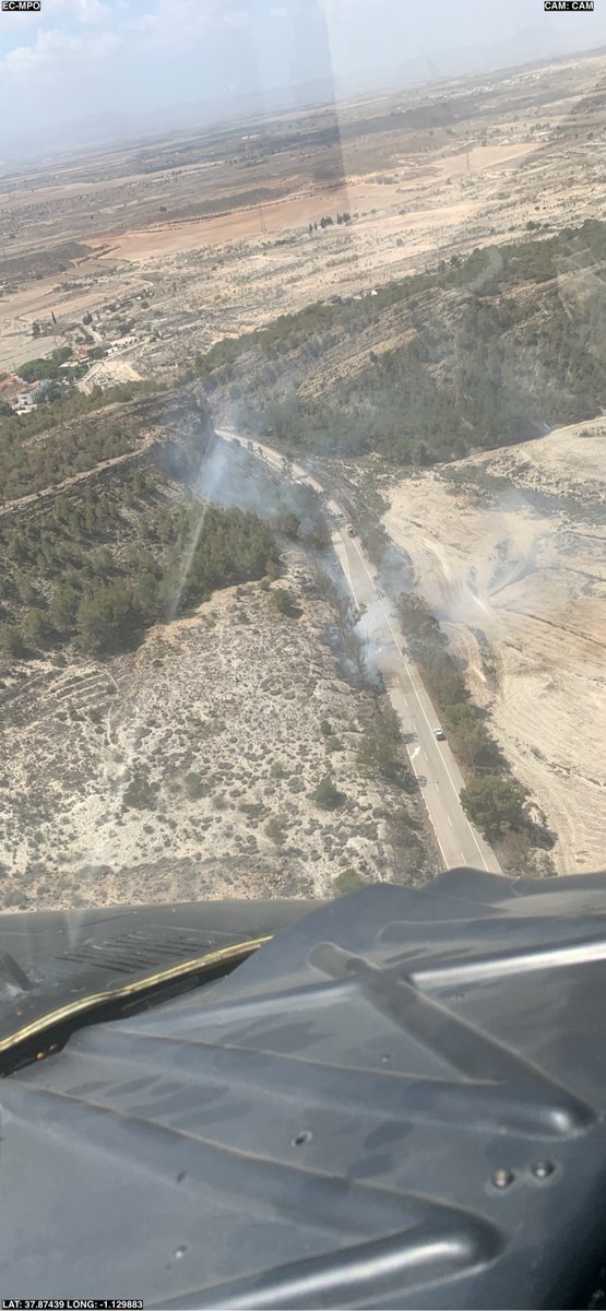 112rmurcia's tweet photo. El incendio de Baños y Mendigo se da por extinguido. Han ardido 1.599 m2 https://t.co/w5y6YcEHa6